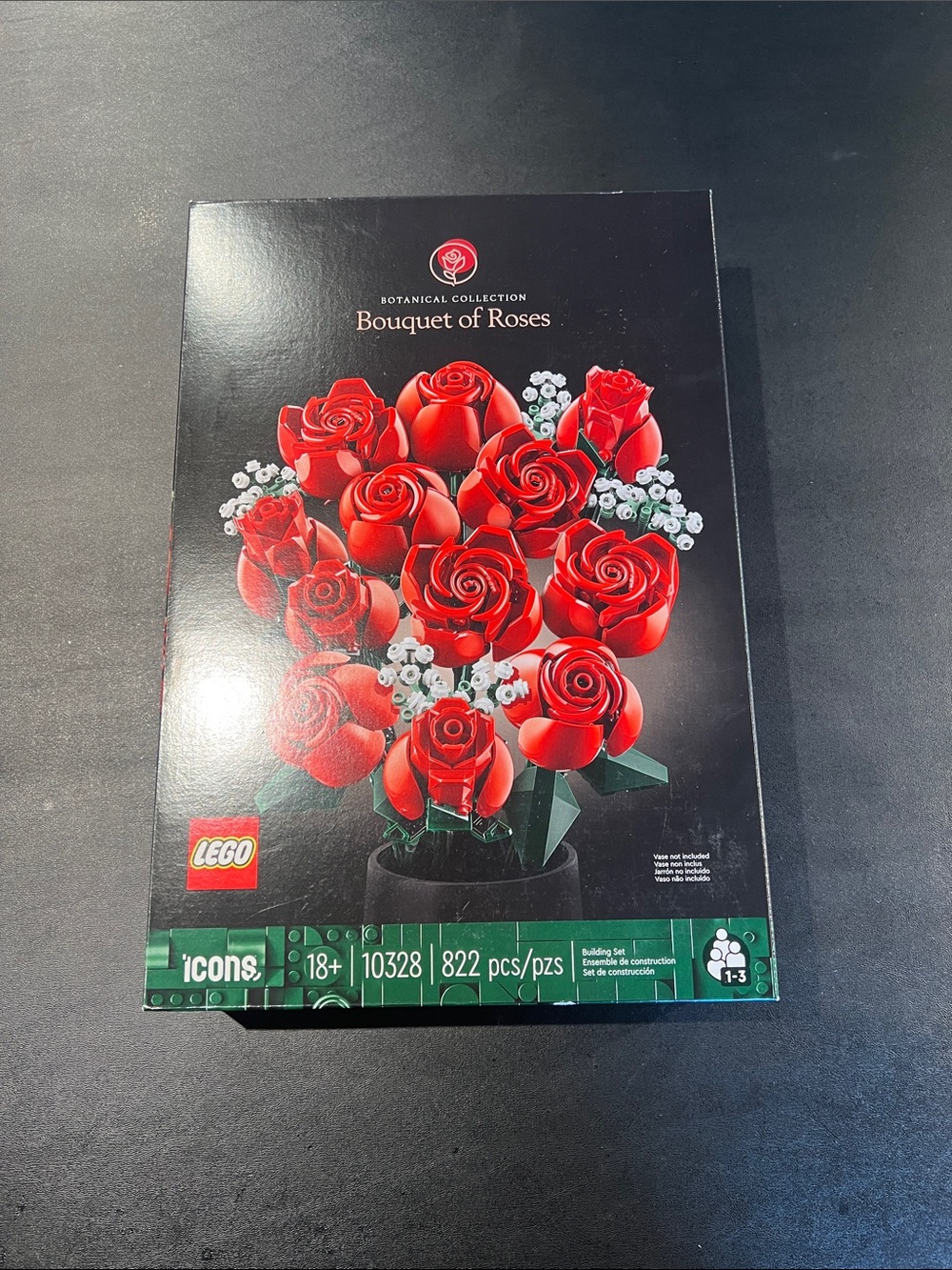 LEGO Icons Bouquet of Roses - Red and Green Decorative Floral Build